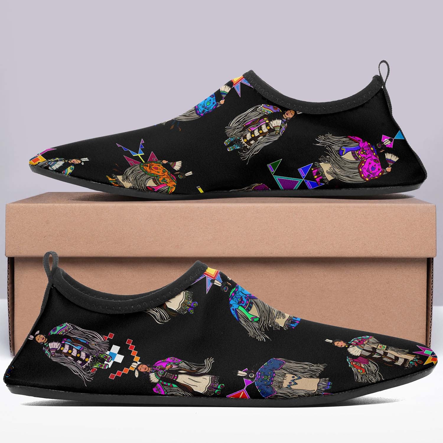 Women's Tradish Dancers Black Sockamoccs