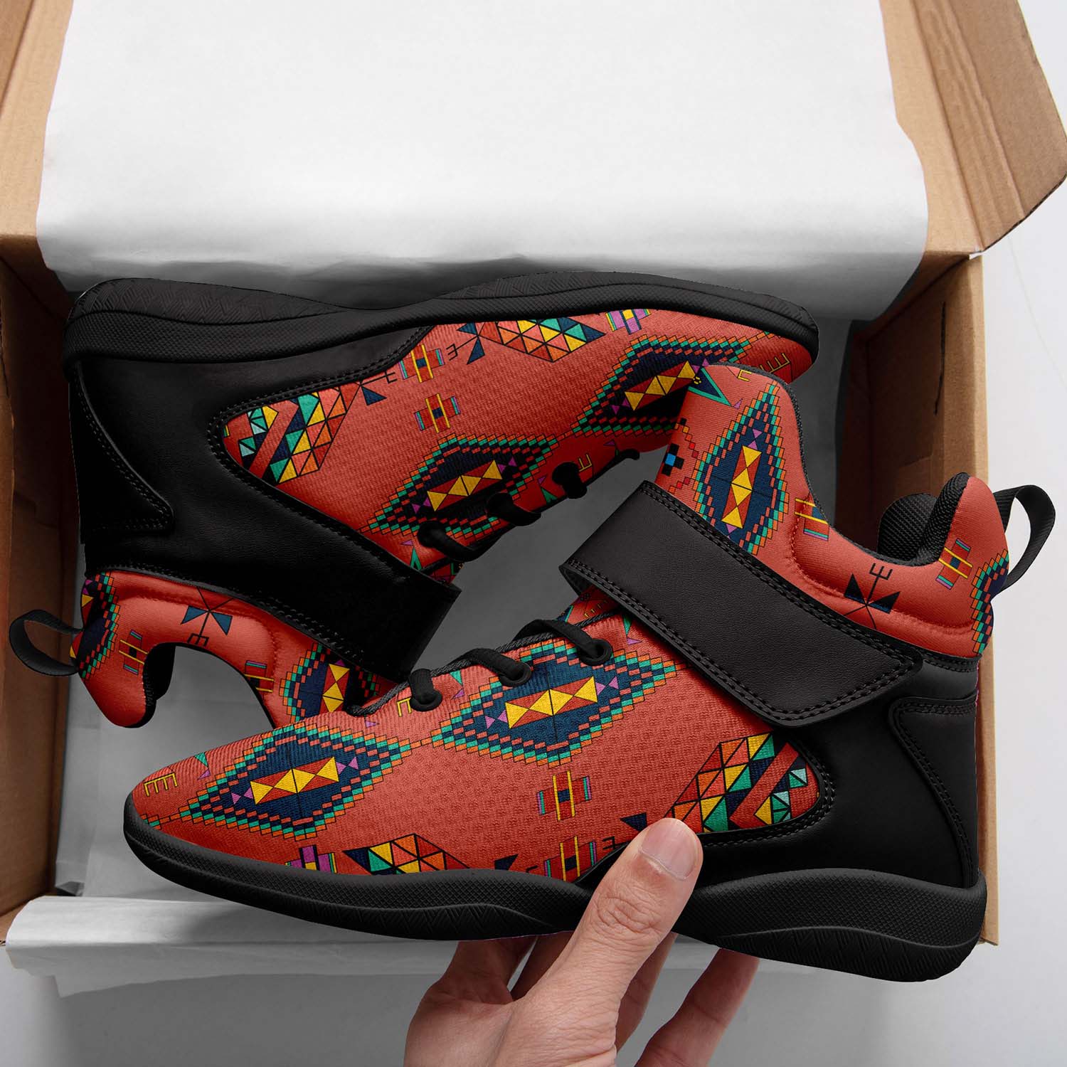Travois Tipi Canyon Earth Ipottaa Basketball / Sport High Top Shoes - Black Sole
