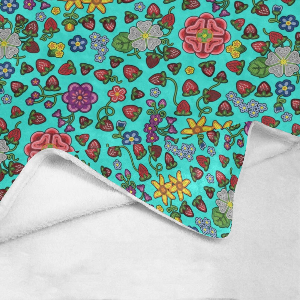 Berry Pop Turquoise Ultra-Soft Micro Fleece Blanket 50"x60"