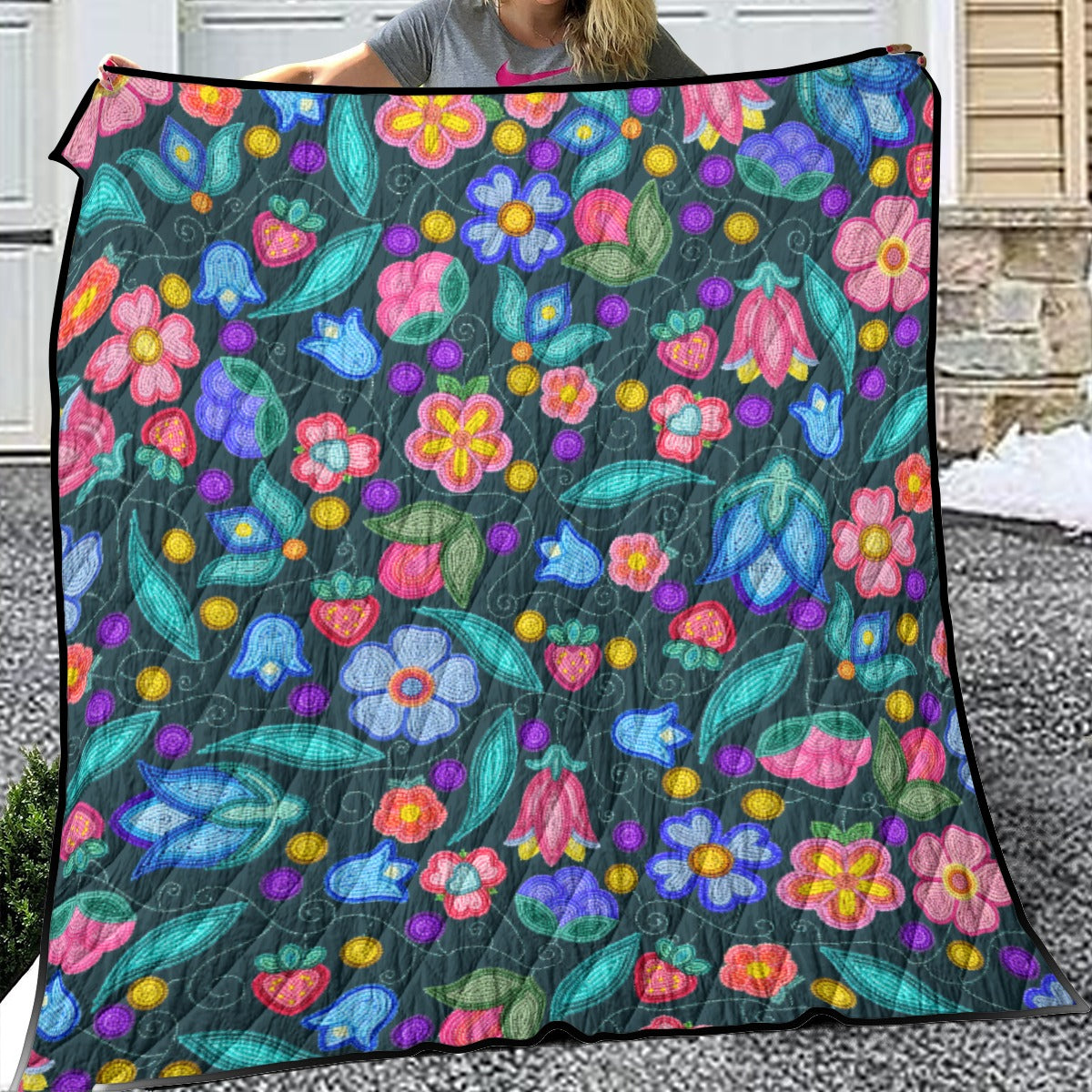 Sweet Offering Dark Teal Lightweight & Breathable Quilt With Edge-wrapping Strips