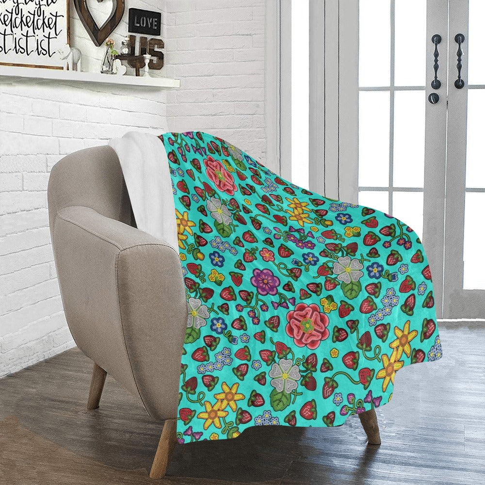 Berry Pop Turquoise Ultra-Soft Micro Fleece Blanket 40"x50"