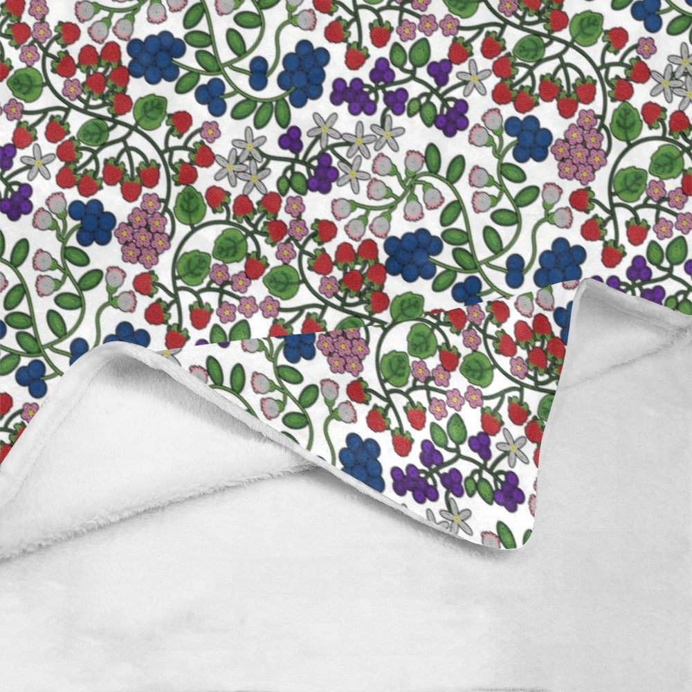 Takwakin Harvest White Ultra-Soft Micro Fleece Blanket 40"x50"