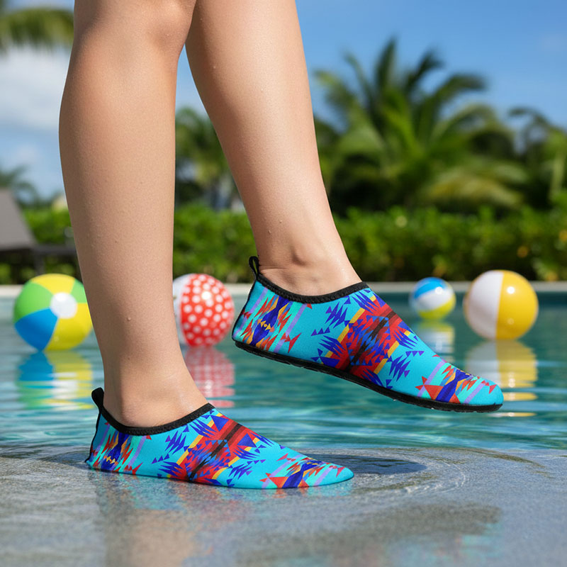 Between the Mountains Blue Sockamoccs