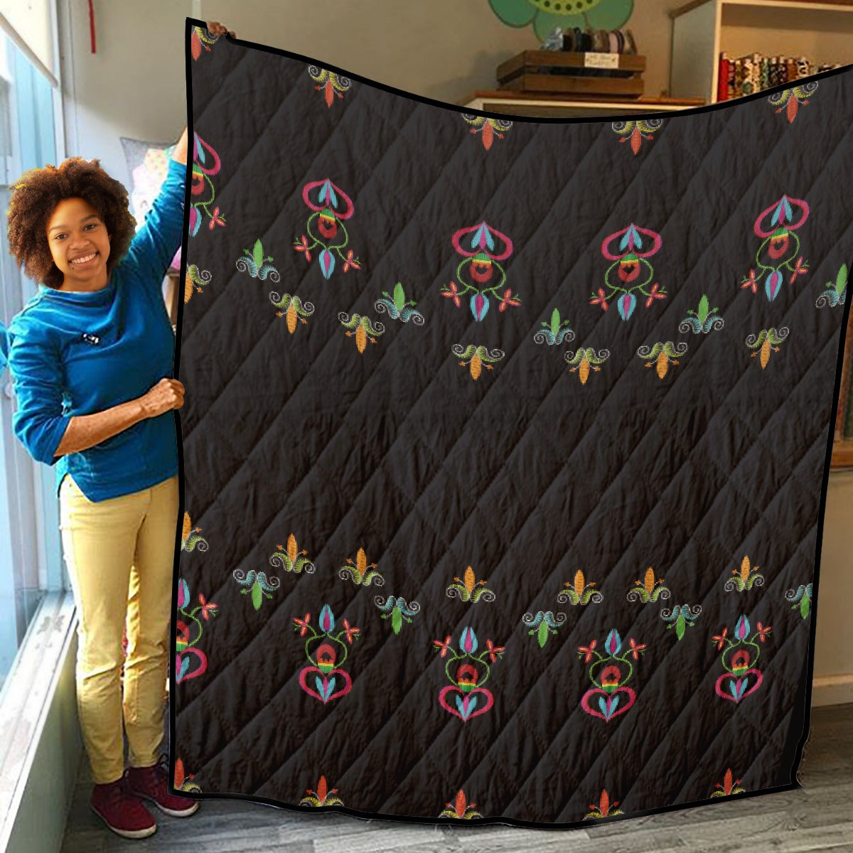 Metis Corn Mother Lightweight & Breathable Quilt With Edge-wrapping Strips