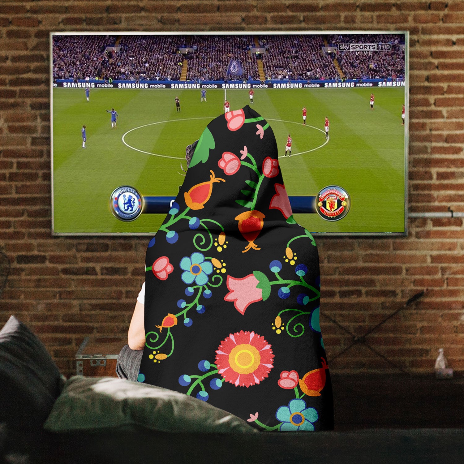 Bee Spring Night Hooded Blanket