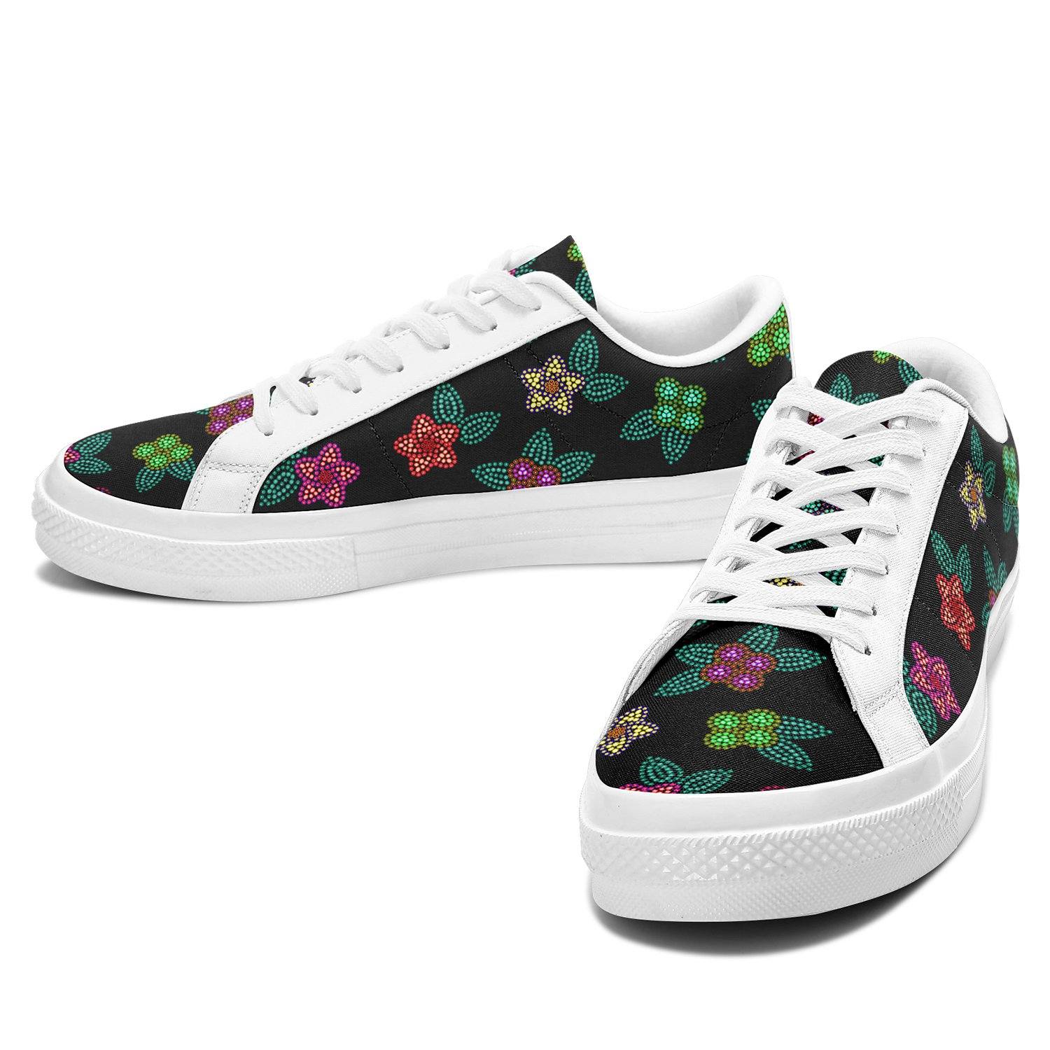 Berry Flowers Black Aapisi Low Top Canvas Shoes White Sole aapisi Herman