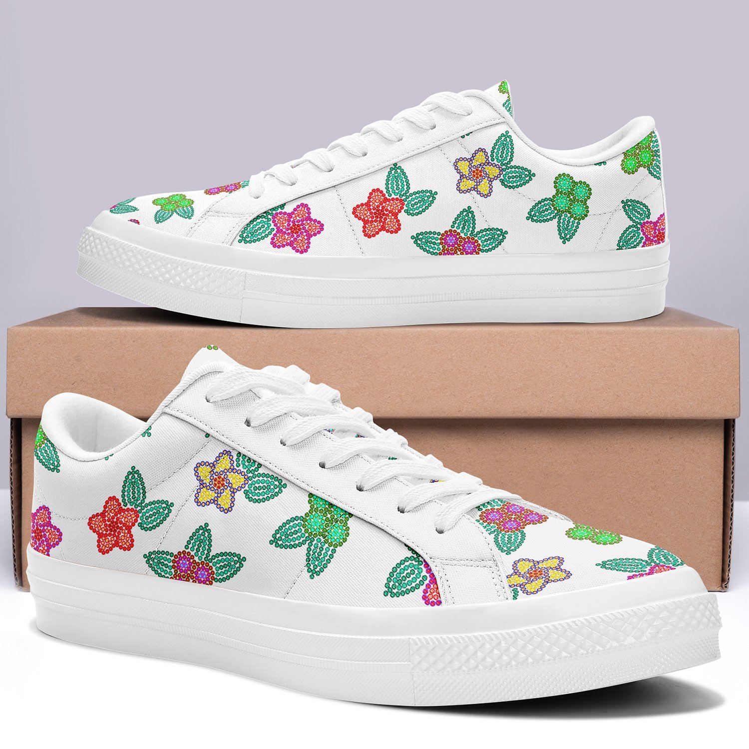 Berry Flowers White Aapisi Low Top Canvas Shoes White Sole aapisi Herman