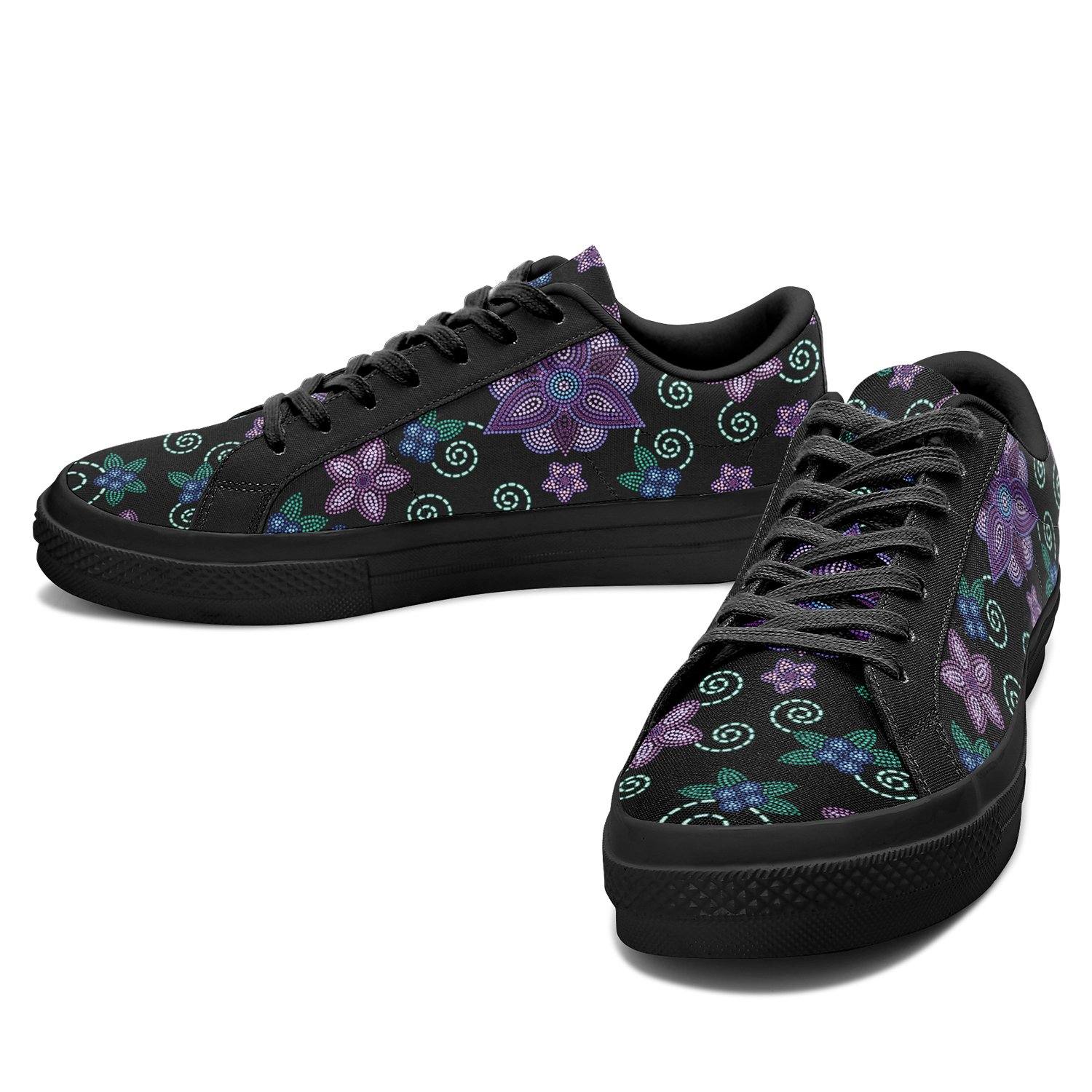 Berry Picking Aapisi Low Top Canvas Shoes Black Sole aapisi Herman