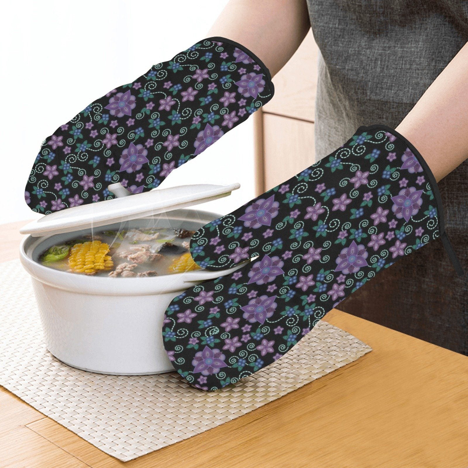 Berry Picking Oven Mitt & Pot Holder Oven Mitt & Pot Holder e-joyer