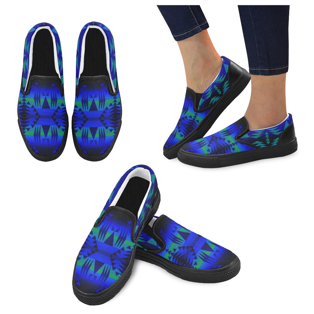 Between the Blue Ridge Mountains Men's Unusual Slip-on Canvas Shoes (Model 019) Men's Unusual Slip-on Canvas Shoes (019) e-joyer