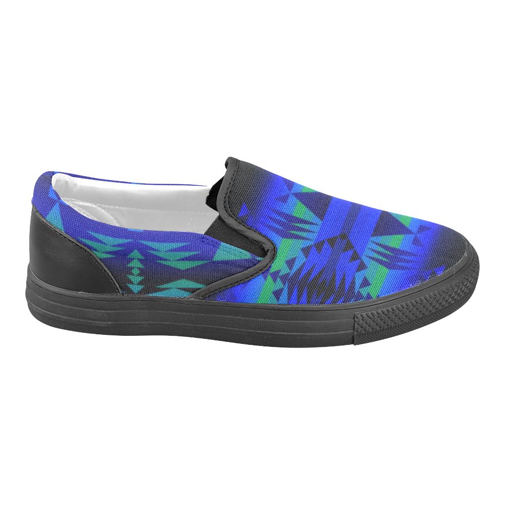 Between the Blue Ridge Mountains Men's Unusual Slip-on Canvas Shoes (Model 019) Men's Unusual Slip-on Canvas Shoes (019) e-joyer