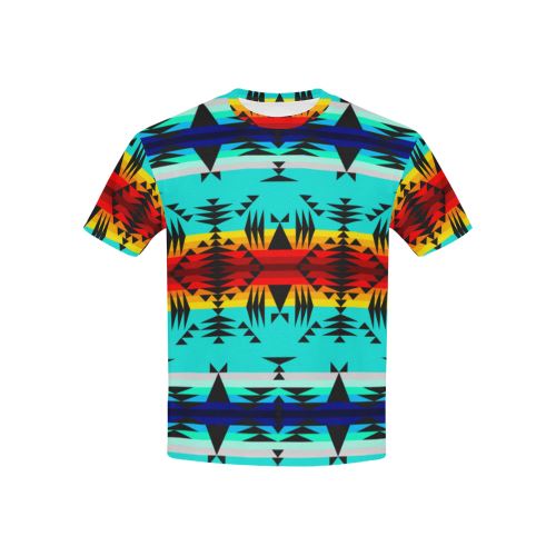 Between the Mountains All Over Print T-shirt for Kid (USA Size) (Model T40) All Over Print T-shirt for Kid (T40) e-joyer