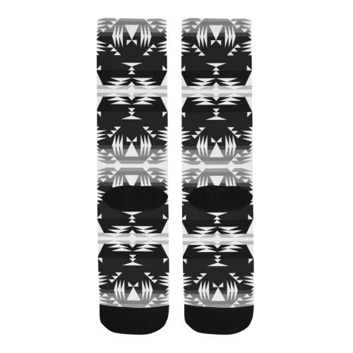 Between the Mountains Black and White Trouser Socks Socks e-joyer
