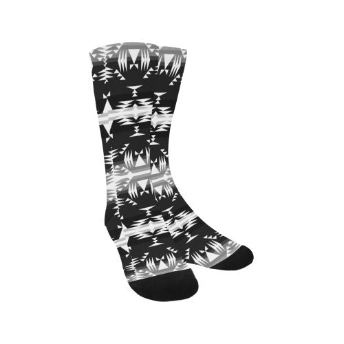 Between the Mountains Black and White Trouser Socks Socks e-joyer