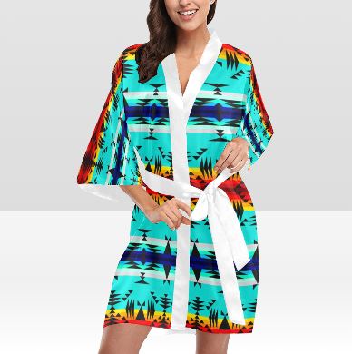 Between the Mountains Kimono Robe Artsadd