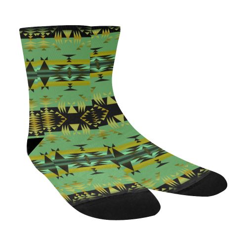 Between the Mountains Sage Crew Socks Crew Socks e-joyer