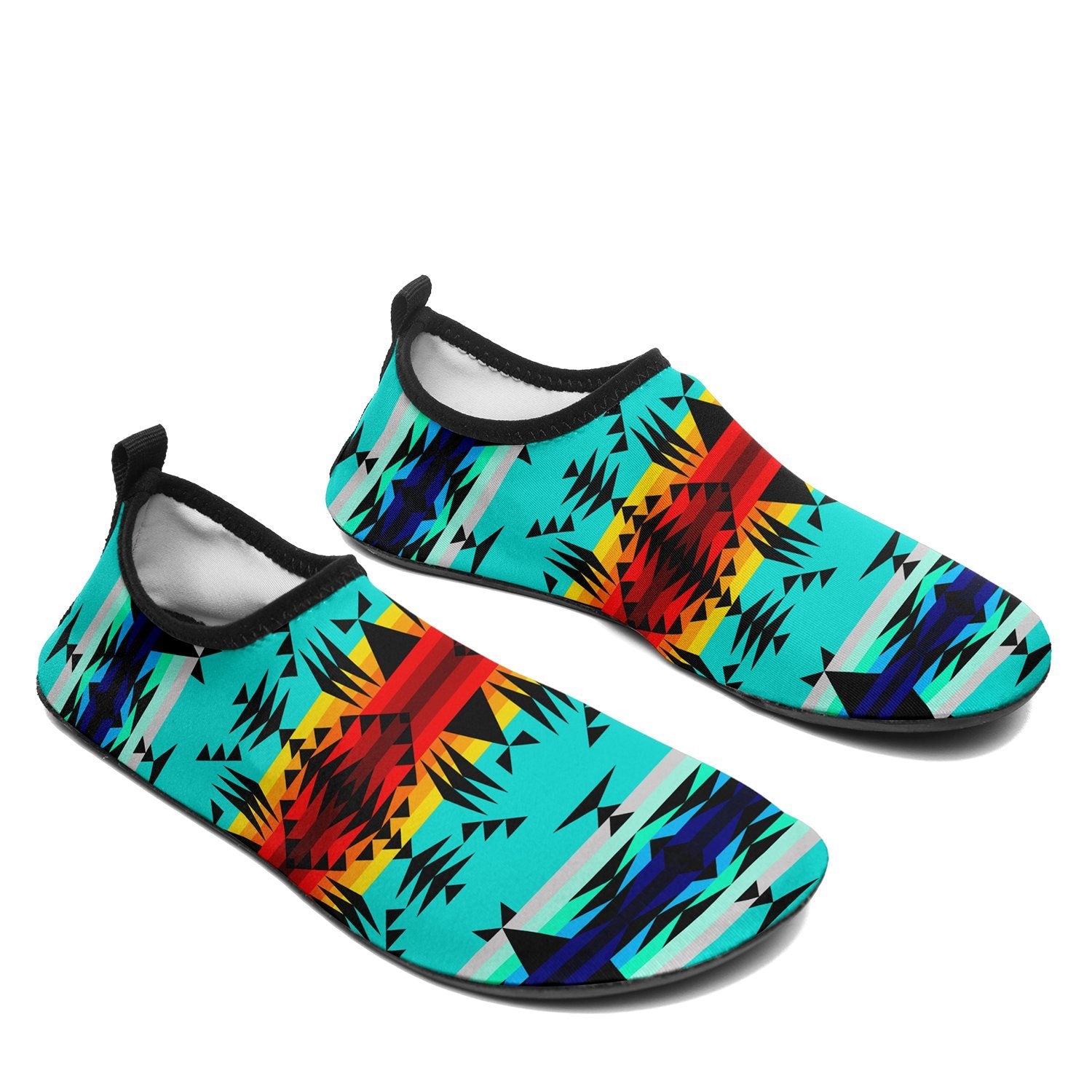 Between the Mountains Sockamoccs Slip On Shoes 49 Dzine