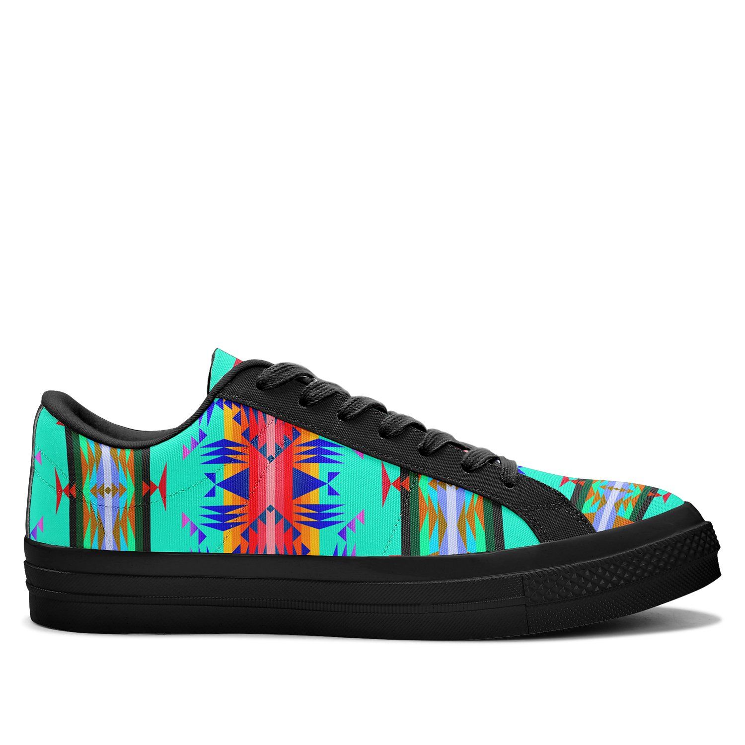 Between the Mountains Spring Aapisi Low Top Canvas Shoes Black Sole 49 Dzine