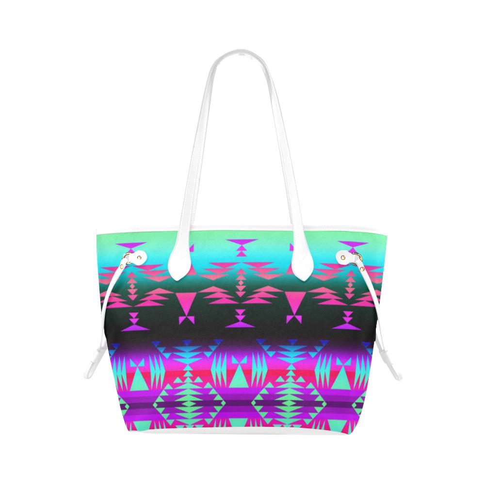 Between the Rocky Mountains Clover Canvas Tote Bag (Model 1661) Clover Canvas Tote Bag (1661) e-joyer