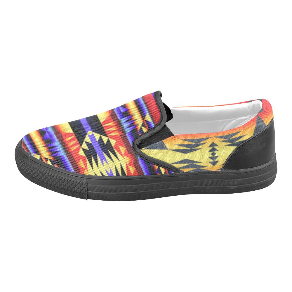 Between the San Juan Mountains Men's Unusual Slip-on Canvas Shoes (Model 019) Men's Unusual Slip-on Canvas Shoes (019) e-joyer