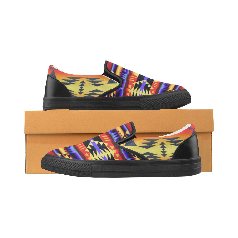Between the San Juan Mountains Men's Unusual Slip-on Canvas Shoes (Model 019) Men's Unusual Slip-on Canvas Shoes (019) e-joyer