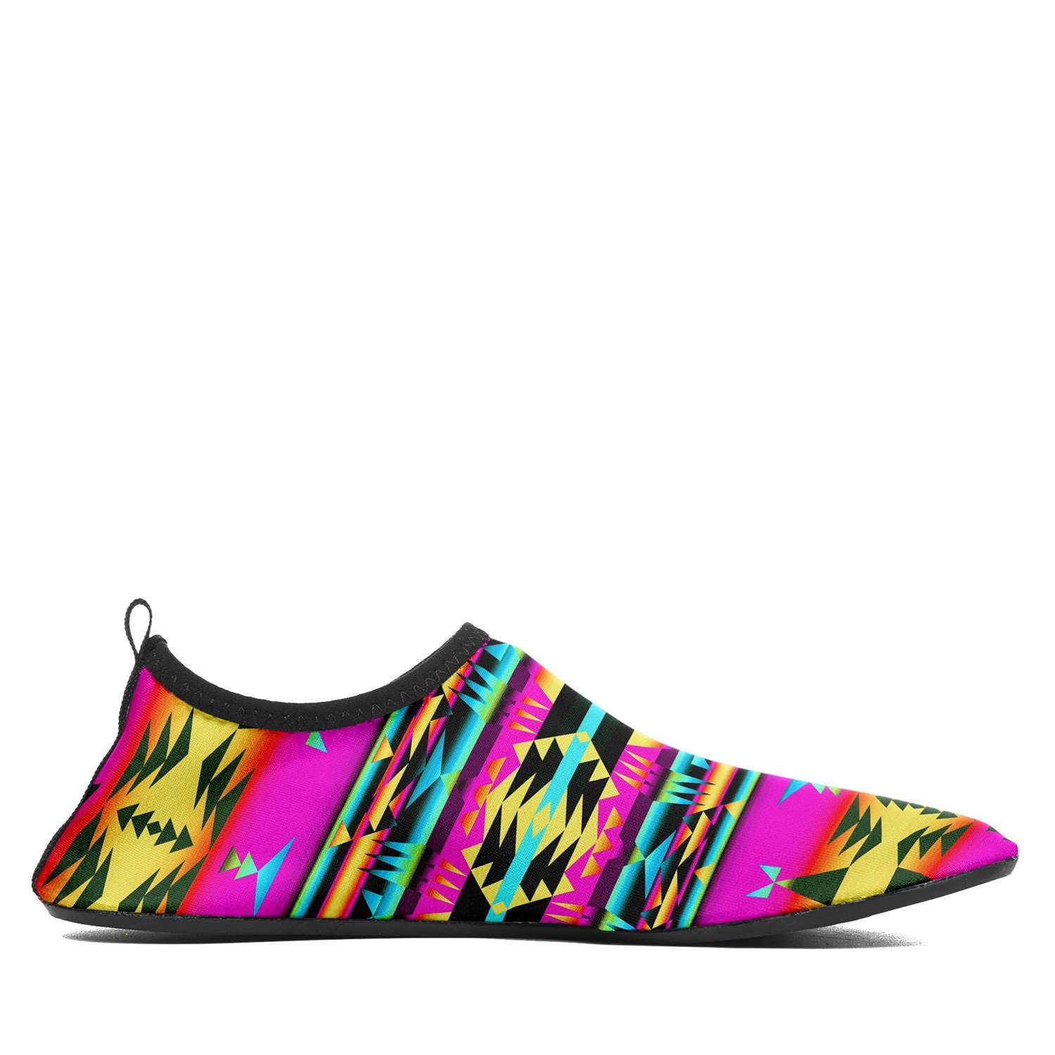 Between the Sunset Mountains Sockamoccs Slip On Shoes 49 Dzine