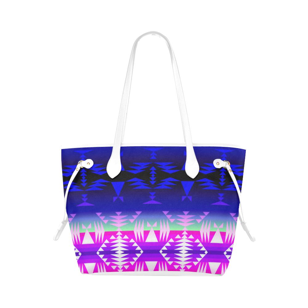 Between the Wasatch Mountains Clover Canvas Tote Bag (Model 1661) Clover Canvas Tote Bag (1661) e-joyer