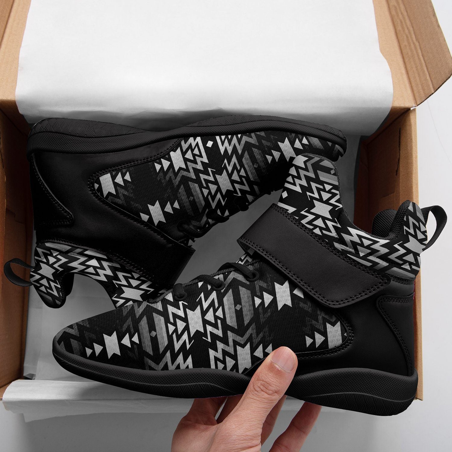 Black Fire Black and White Ipottaa Basketball / Sport High Top Shoes 49 Dzine