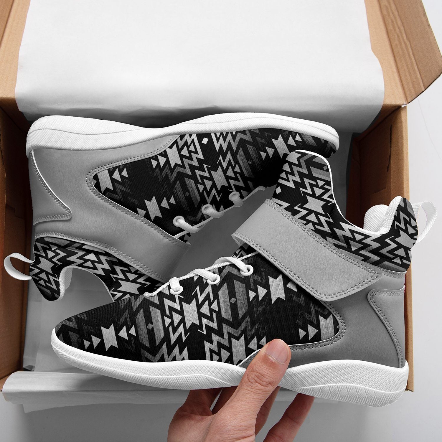 Black Fire Black and White Ipottaa Basketball / Sport High Top Shoes 49 Dzine