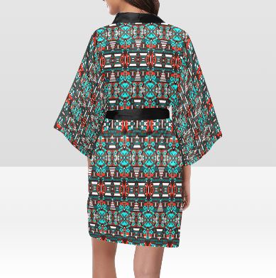 Captive Winter Kimono Robe Artsadd