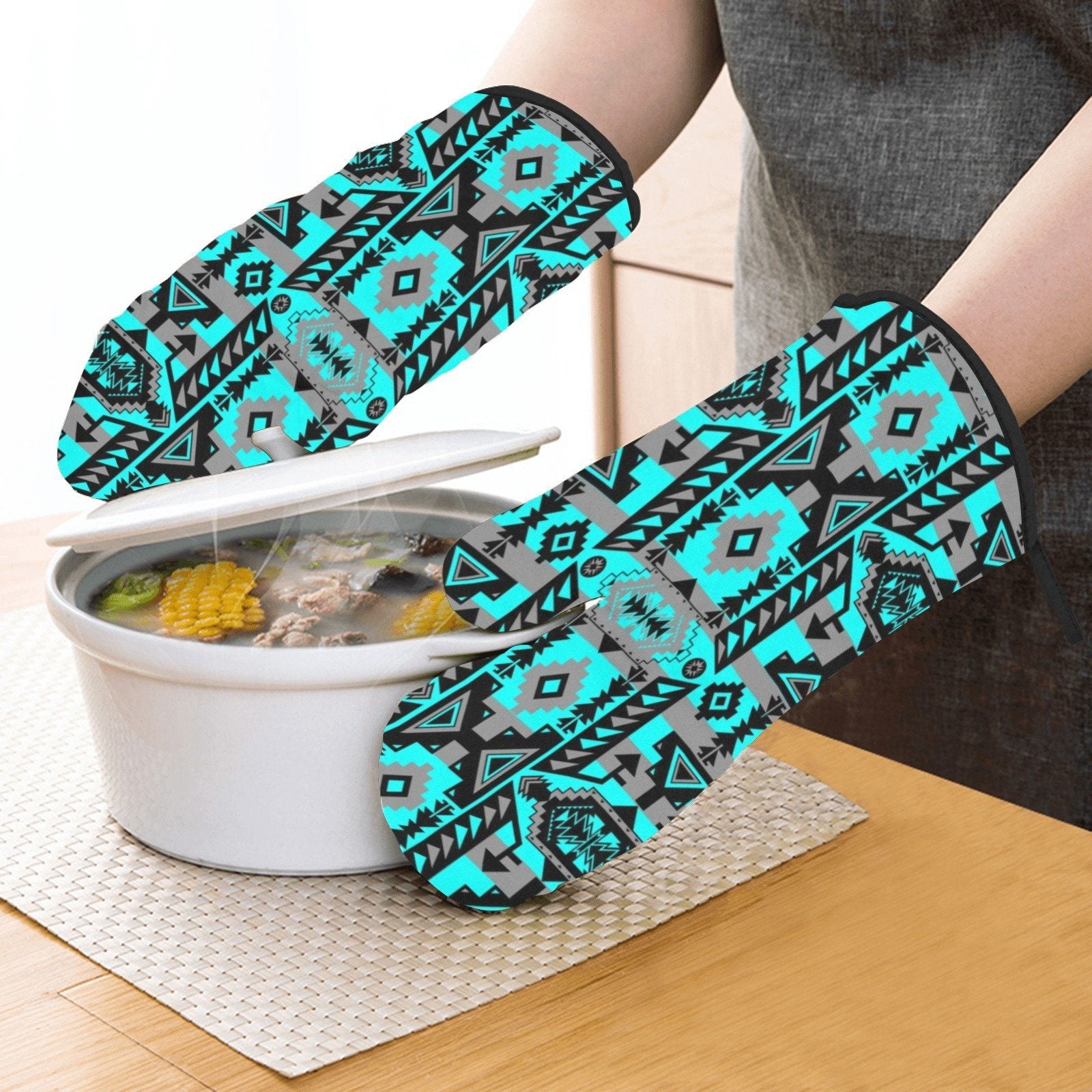 Chiefs Mountain Sky Oven Mitt & Pot Holder Oven Mitt & Pot Holder e-joyer