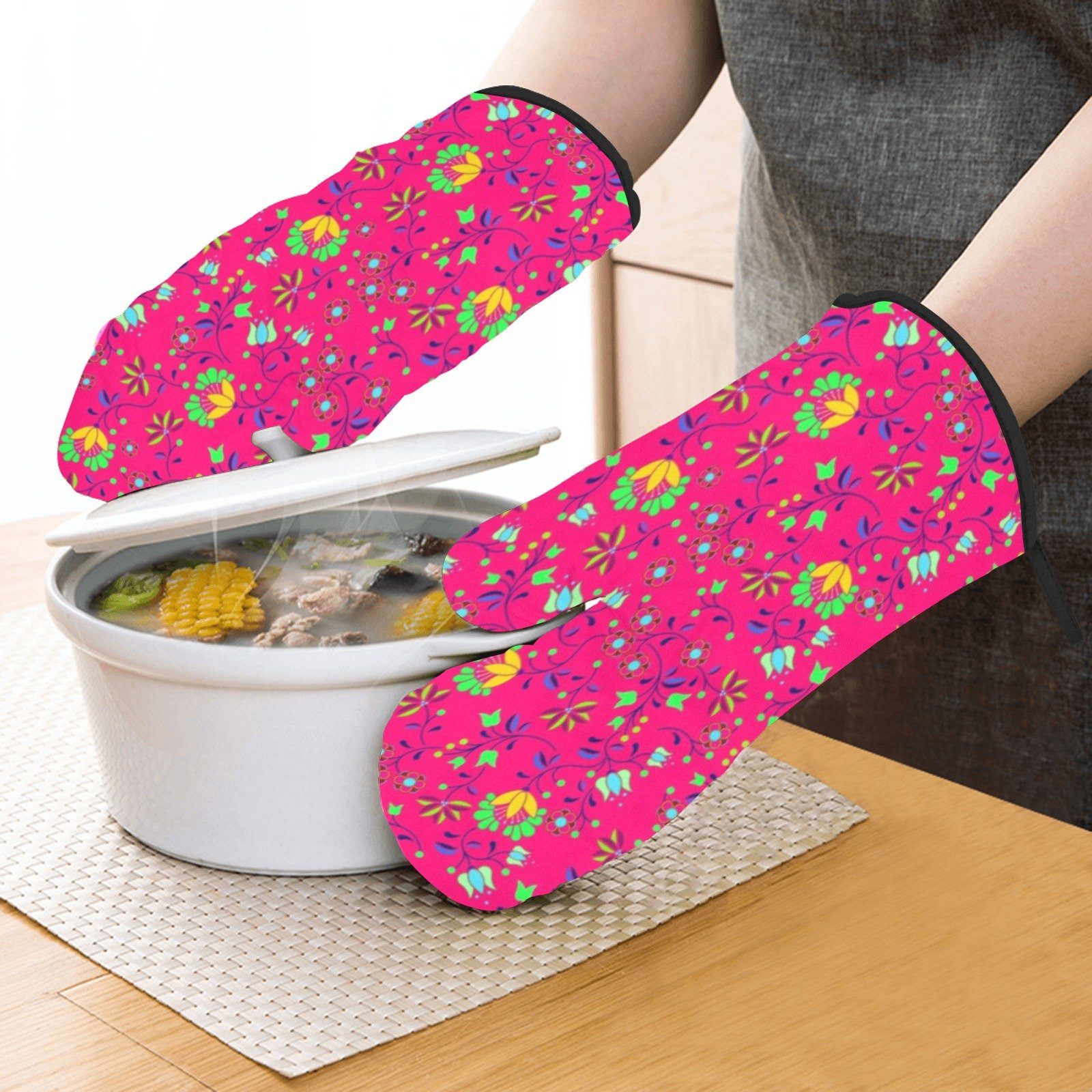 Fleur Indigine Rouge Oven Mitt & Pot Holder Oven Mitt & Pot Holder e-joyer