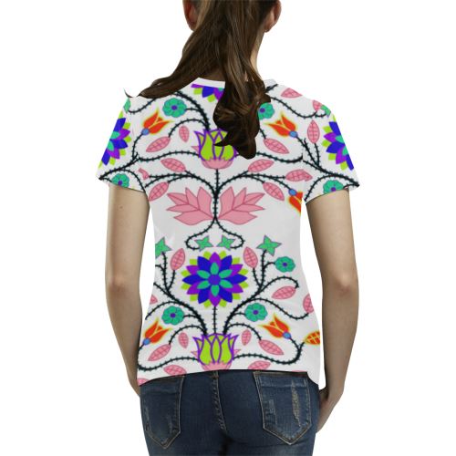 Floral Beadwork Four Clans White All Over Print T-shirt for Women/Large Size (USA Size) (Model T40) All Over Print T-Shirt for Women/Large (T40) e-joyer