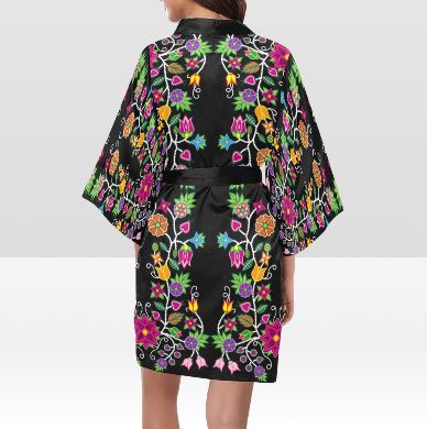 Floral Beadwork Kimono Robe Artsadd