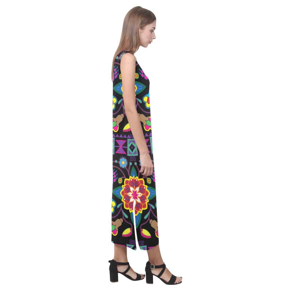 Geometric Floral Winter - Black Phaedra Sleeveless Open Fork Long Dress (Model D08) Phaedra Sleeveless Open Fork Long Dress (D08) e-joyer