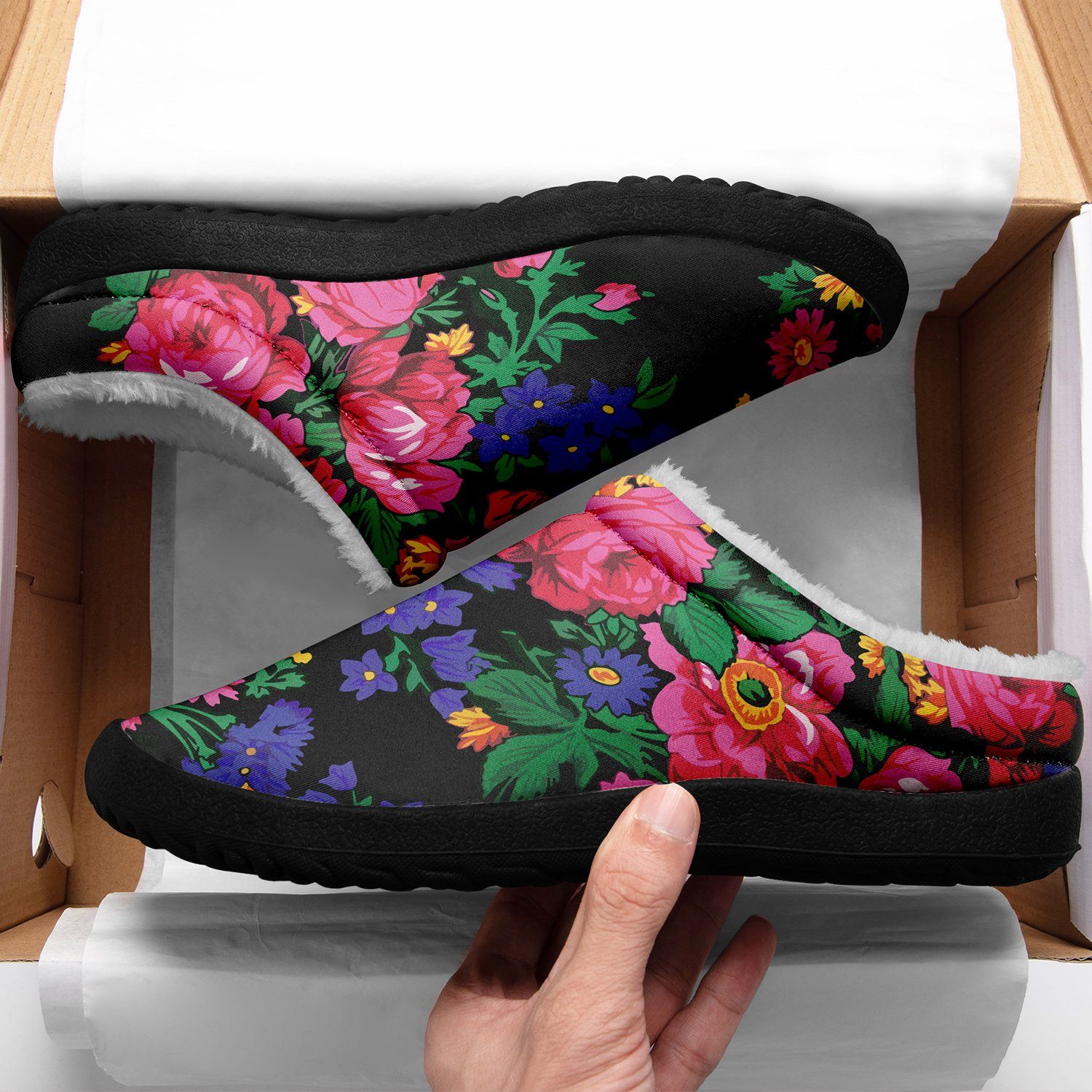 Kokum's Revenge Black Ikinnii Indoor Slipper 49 Dzine