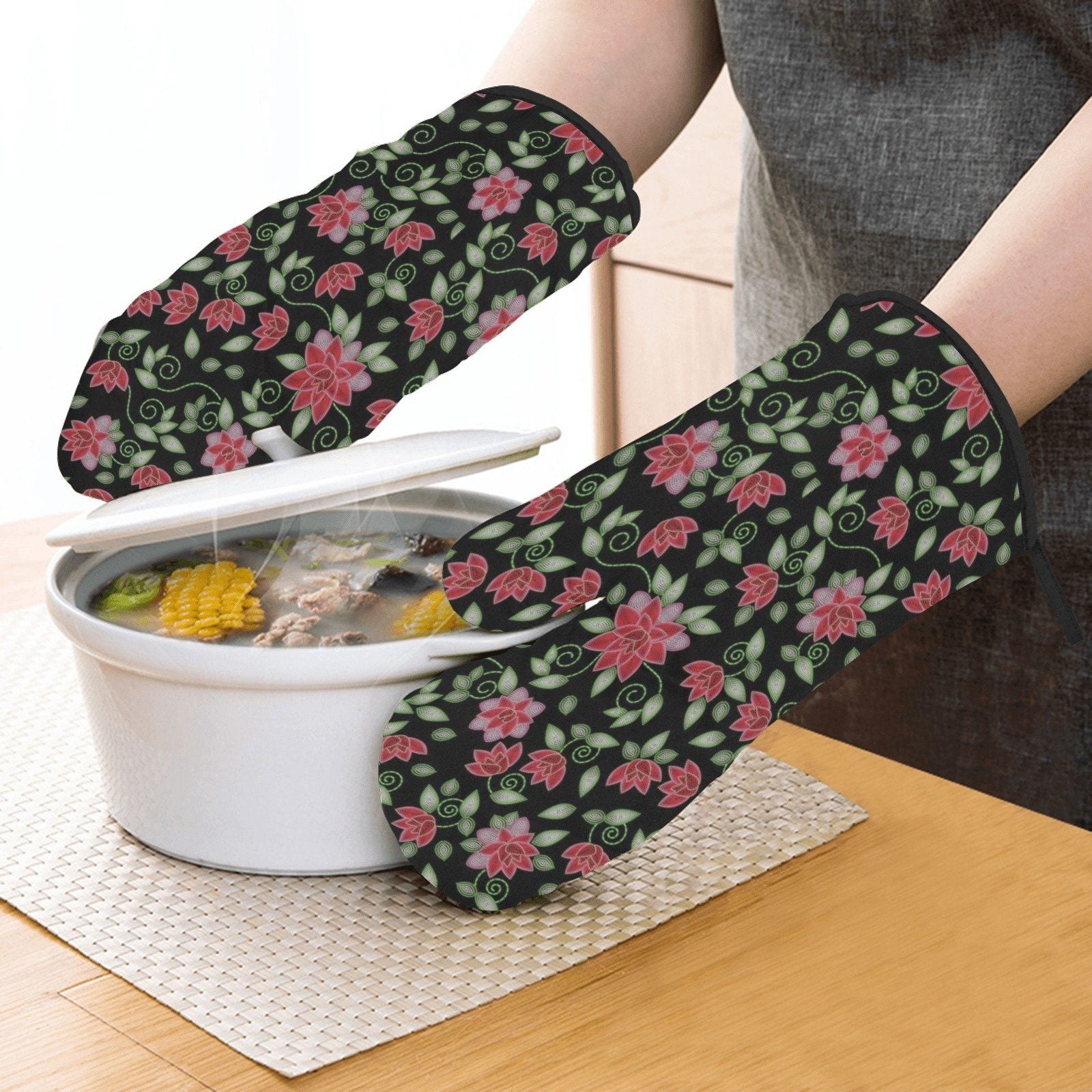 Red Beaded Rose Oven Mitt & Pot Holder Oven Mitt & Pot Holder e-joyer