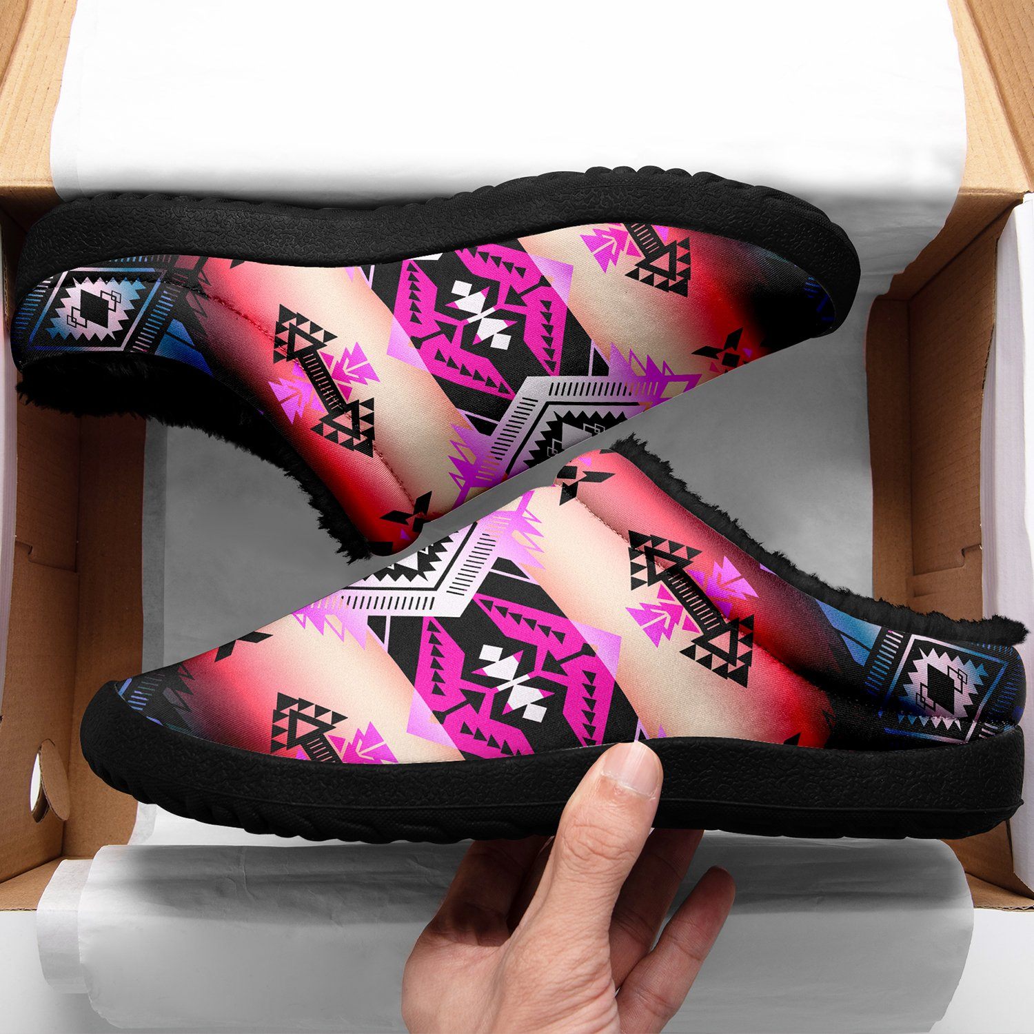 Sovereign Nation Skies Ikinnii Indoor Slipper 49 Dzine