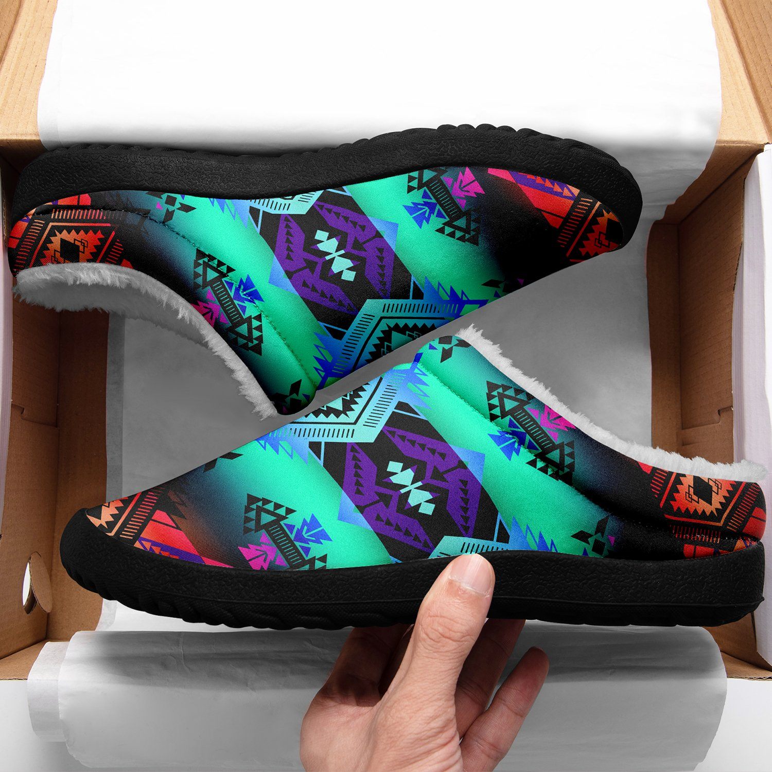 Sovereign Nation Sunrise Ikinnii Indoor Slipper 49 Dzine