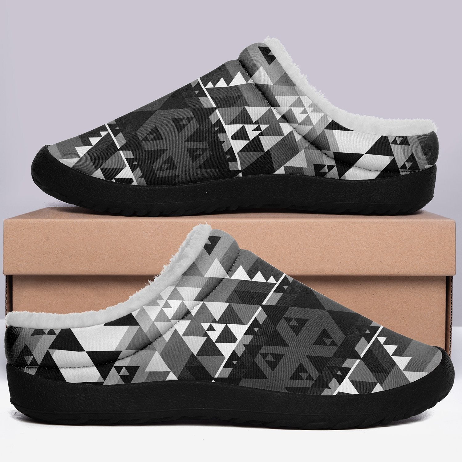 Writing on Stone Black and White Ikinnii Indoor Slipper 49 Dzine