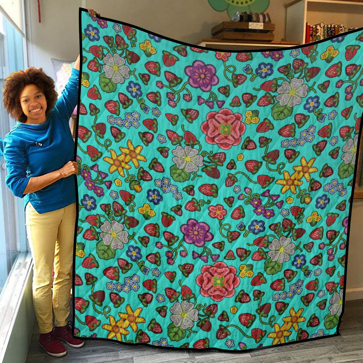 Berry Pop Turquoise Lightweight & Breathable Quilt With Edge-wrapping Strips