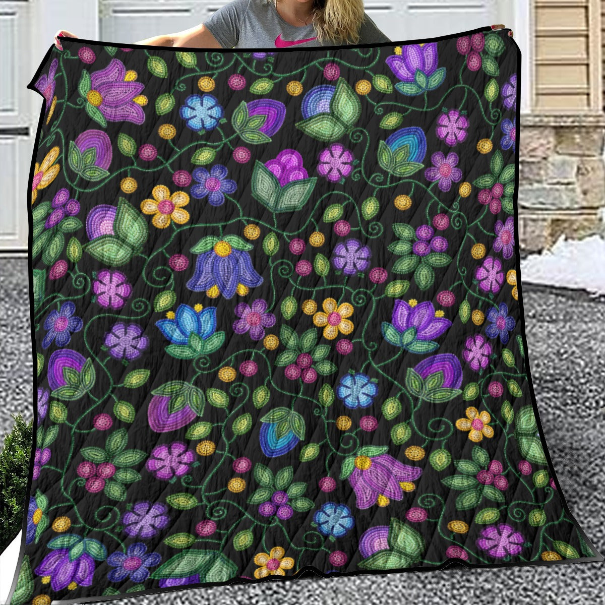 Bloom Uplift Black Lightweight & Breathable Quilt With Edge-wrapping Strips