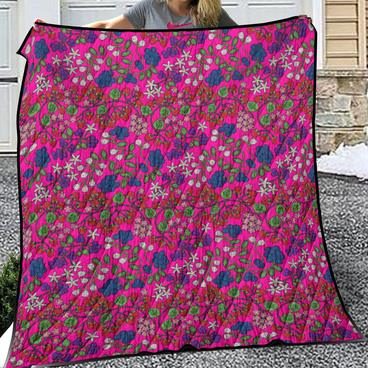 Takwakin Harvest Blush Lightweight & Breathable Quilt With Edge-wrapping Strips