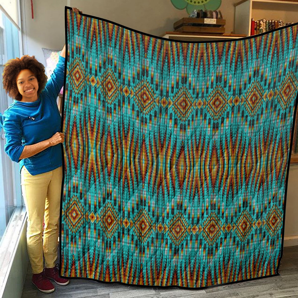 Fire Feather Turquoise Lightweight & Breathable Quilt With Edge-wrapping Strips