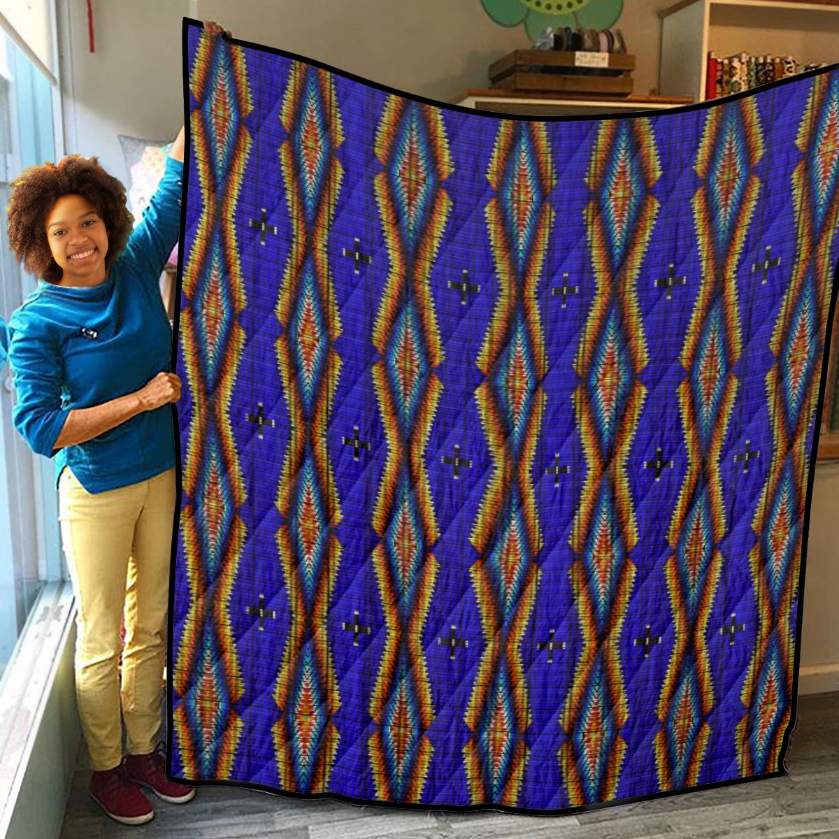 Diamond in the Bluff Blue Lightweight & Breathable Quilt With Edge-wrapping Strips