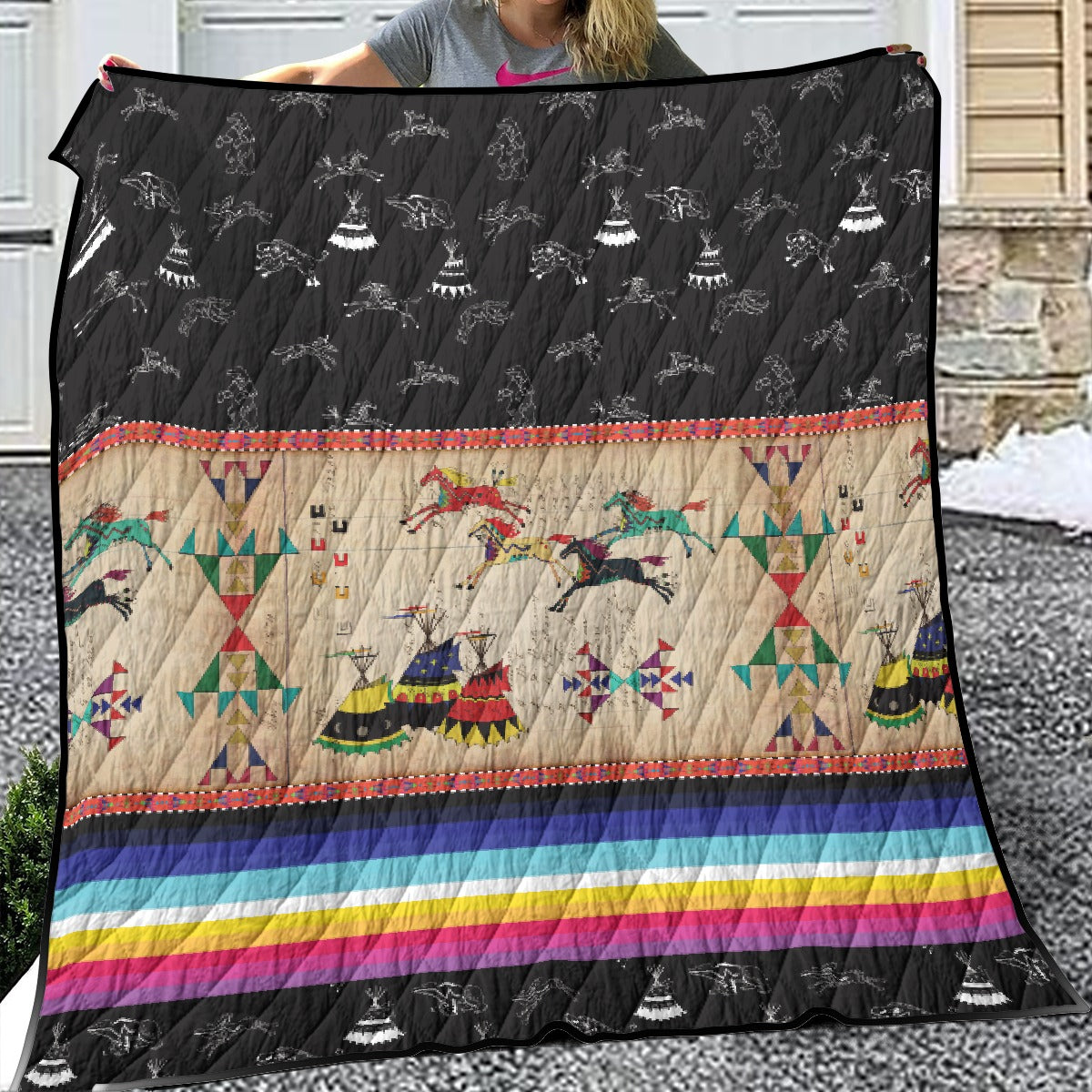 Horses Running Black Sky Lightweight & Breathable Quilt With Edge-wrapping Strips