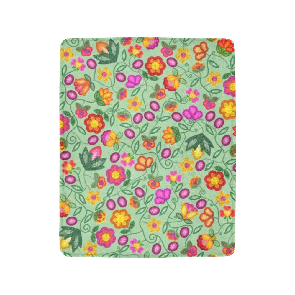 Boreal Bounty Green Ultra-Soft Micro Fleece Blanket 40"x50"