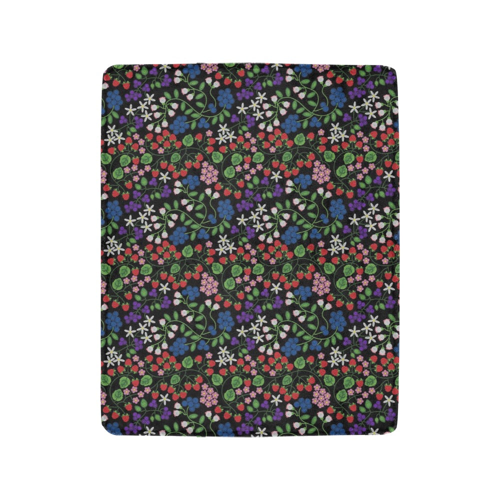 Takwakin Harvest Midnight Ultra-Soft Micro Fleece Blanket 40"x50"