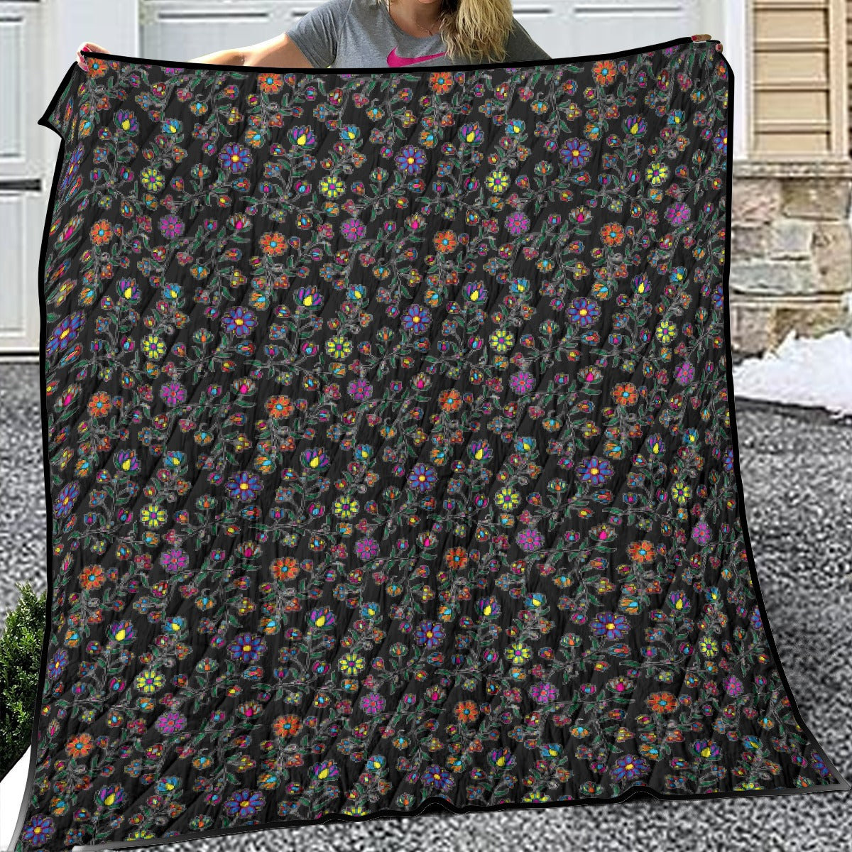 Cosmic Whispers Black Lightweight & Breathable Quilt With Edge-wrapping Strips