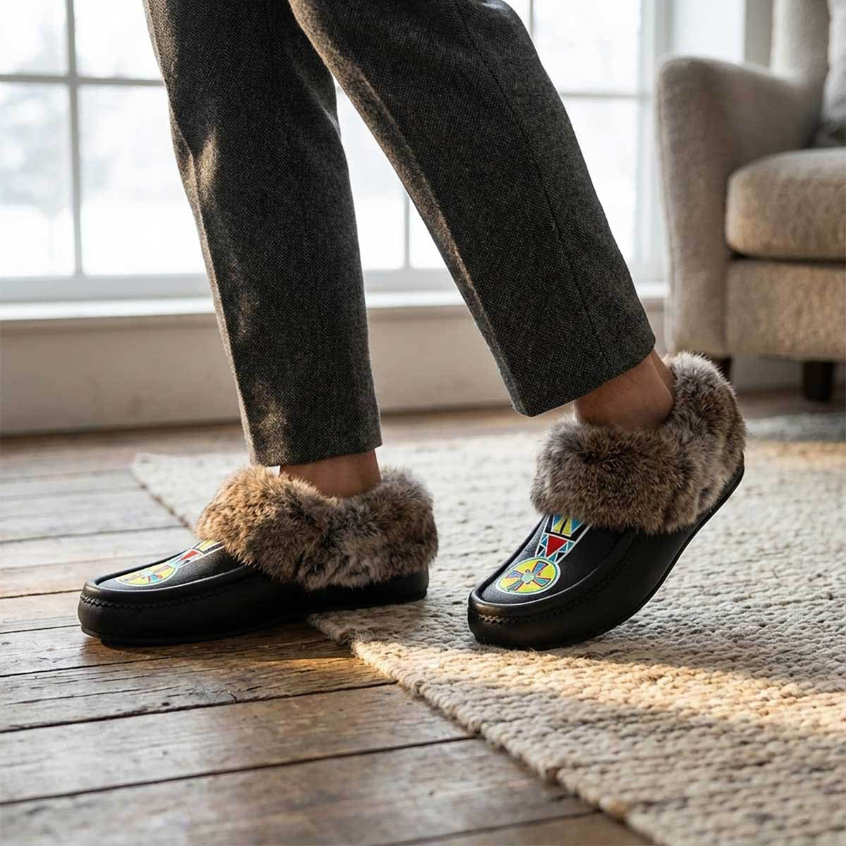 Firewheel Emblem Black Leather Mottled Fur Moccasin